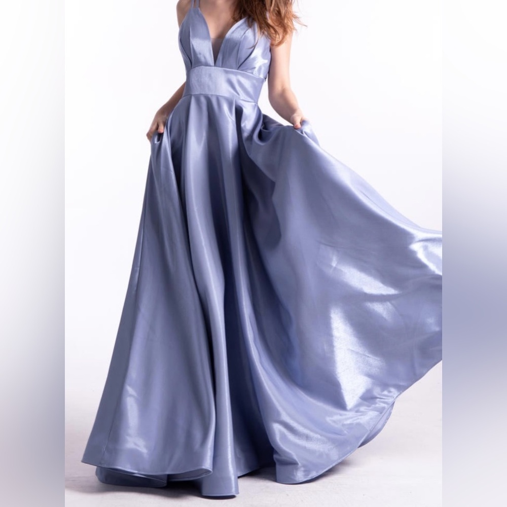 Ava Presley‎ Gown
